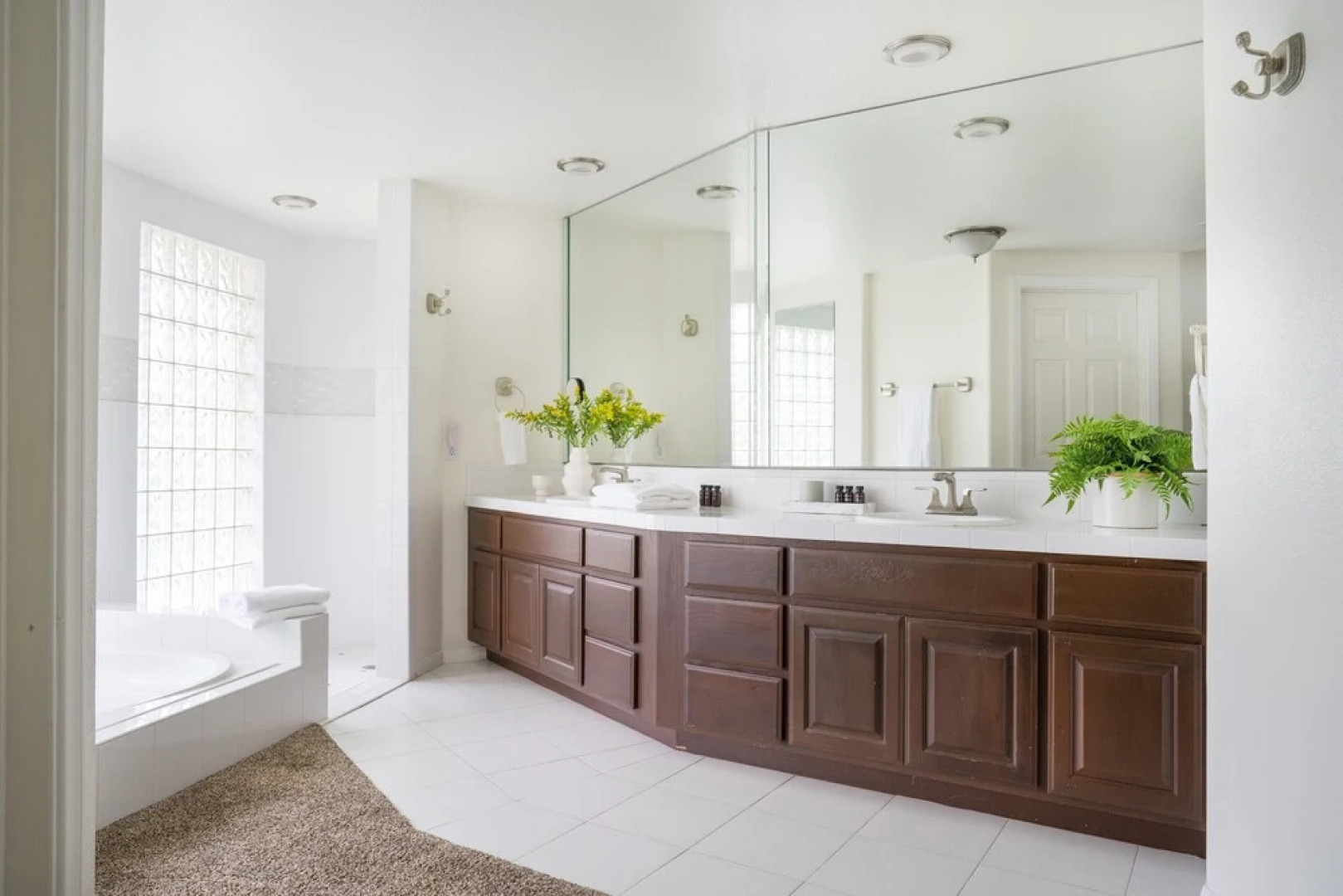 Carmen by AvantStay | Infinity Pool w/ Jaw Dropping Views and 5 Min to Old Town