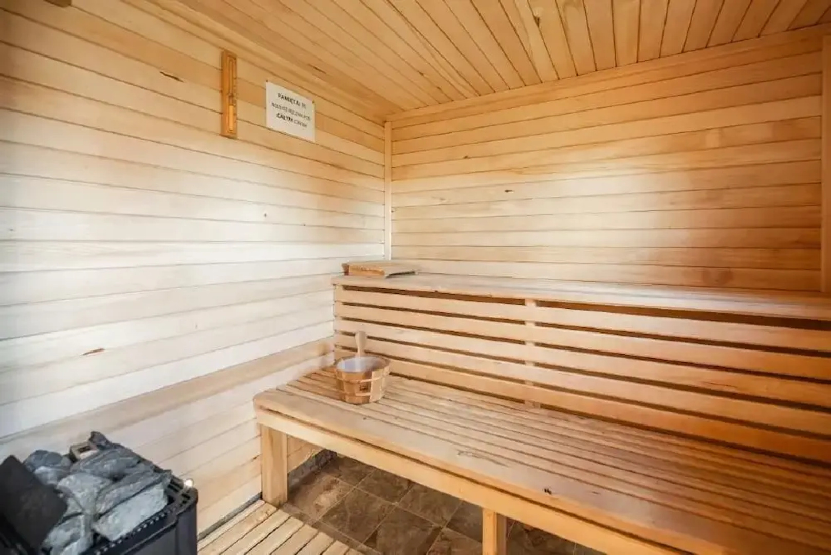 DOMKI TATRY z jacuzzi i sauną w cenie
