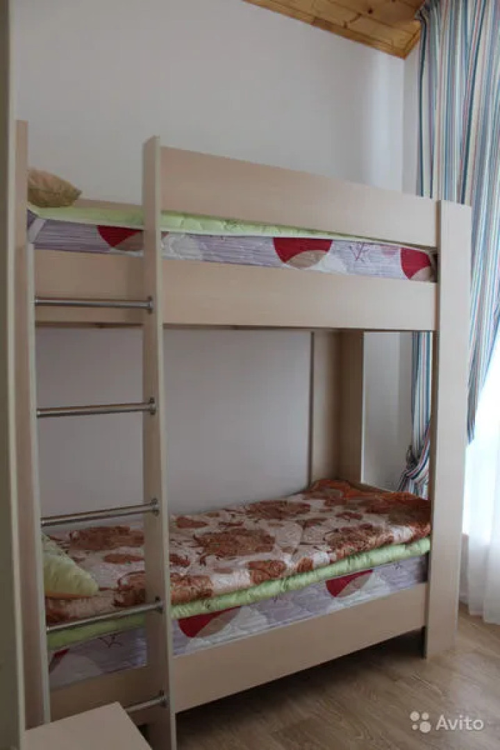 Guest house on Maly Buyan