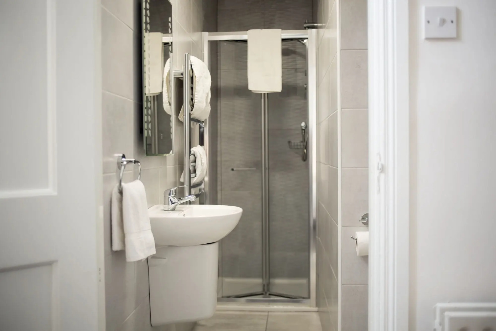 Maddens Bridge Bar & Guesthouse