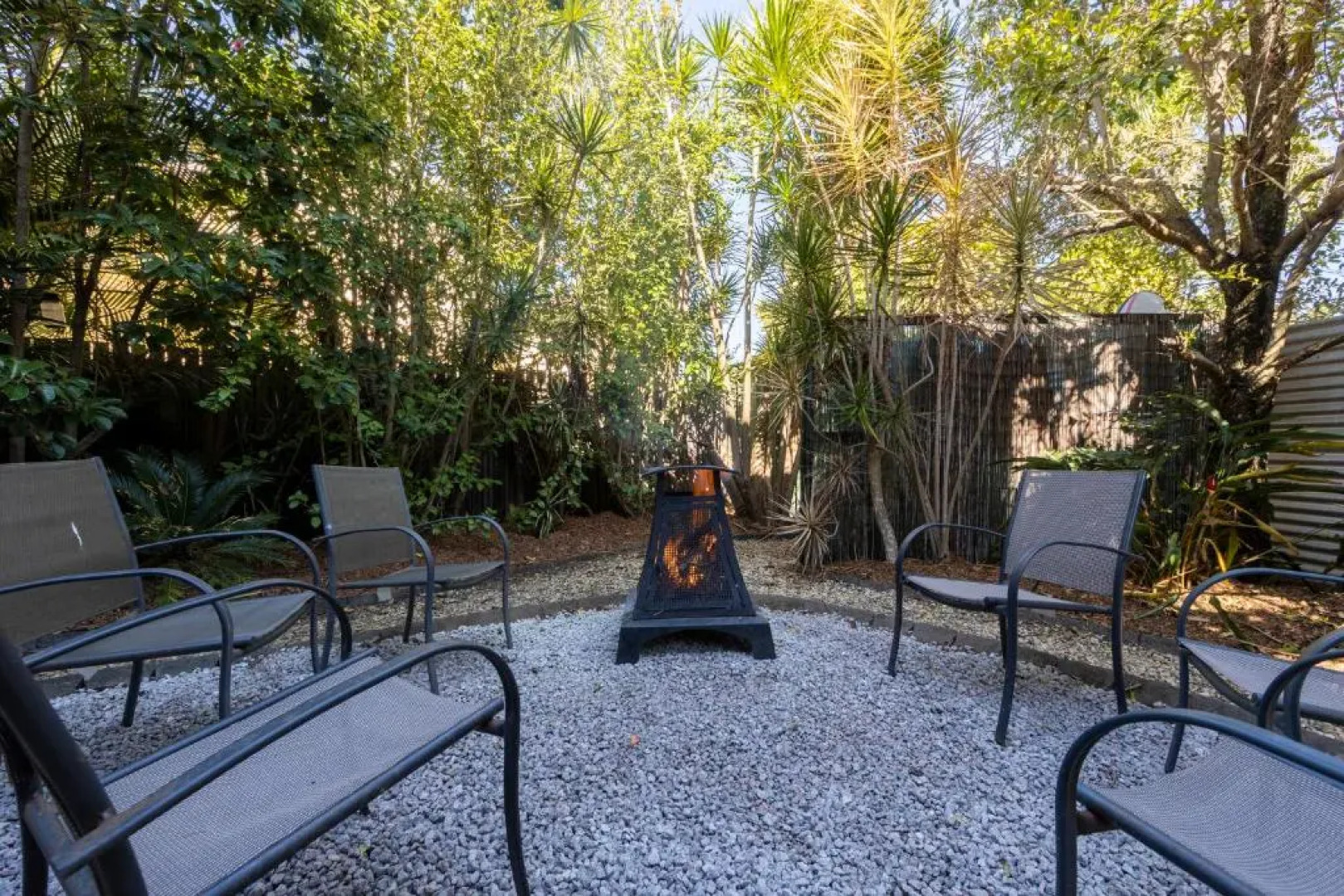 Beach House Bed & Breakfast