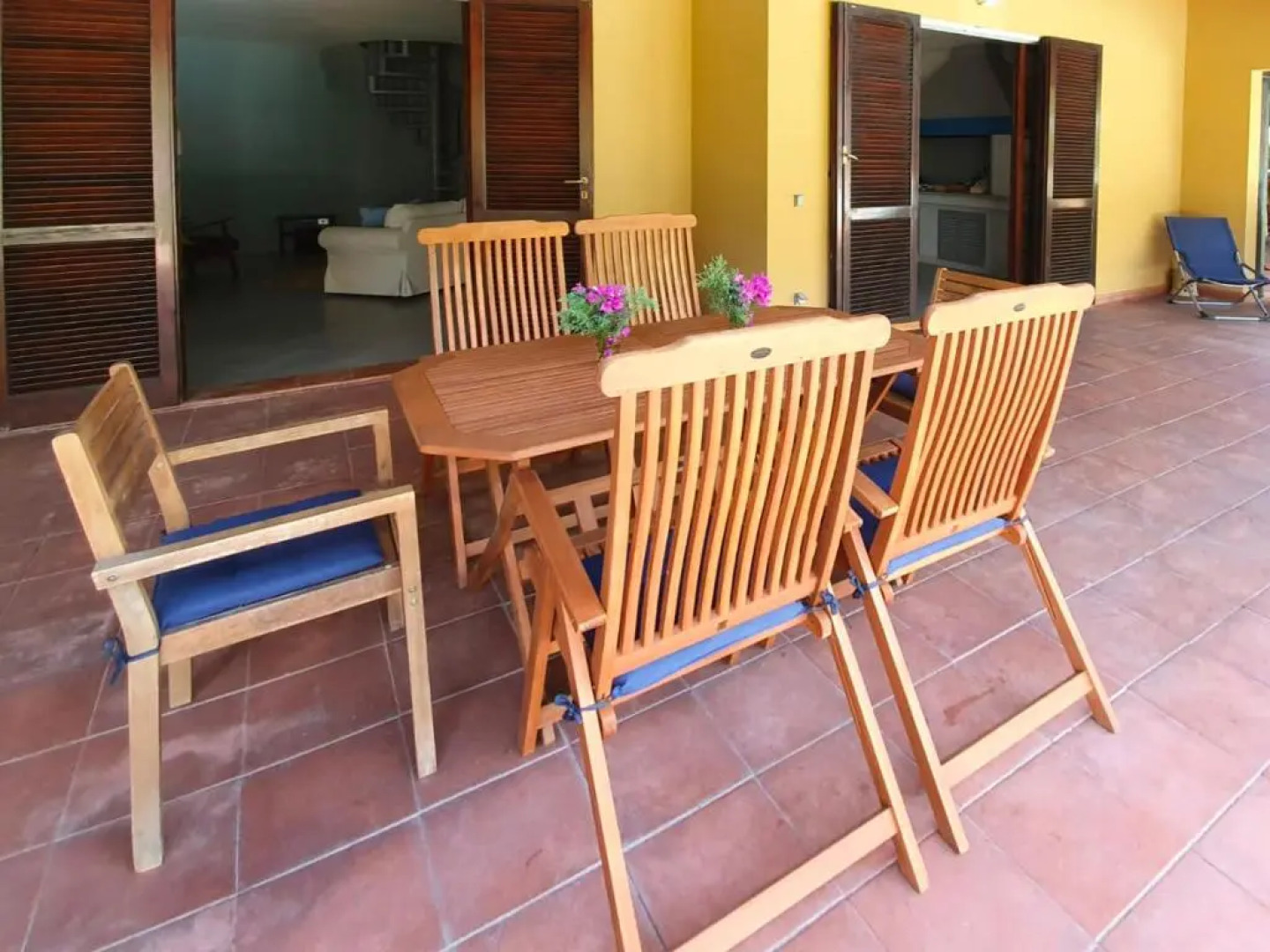 DOMUS 81 Villa nel verde a nord della Sardegna