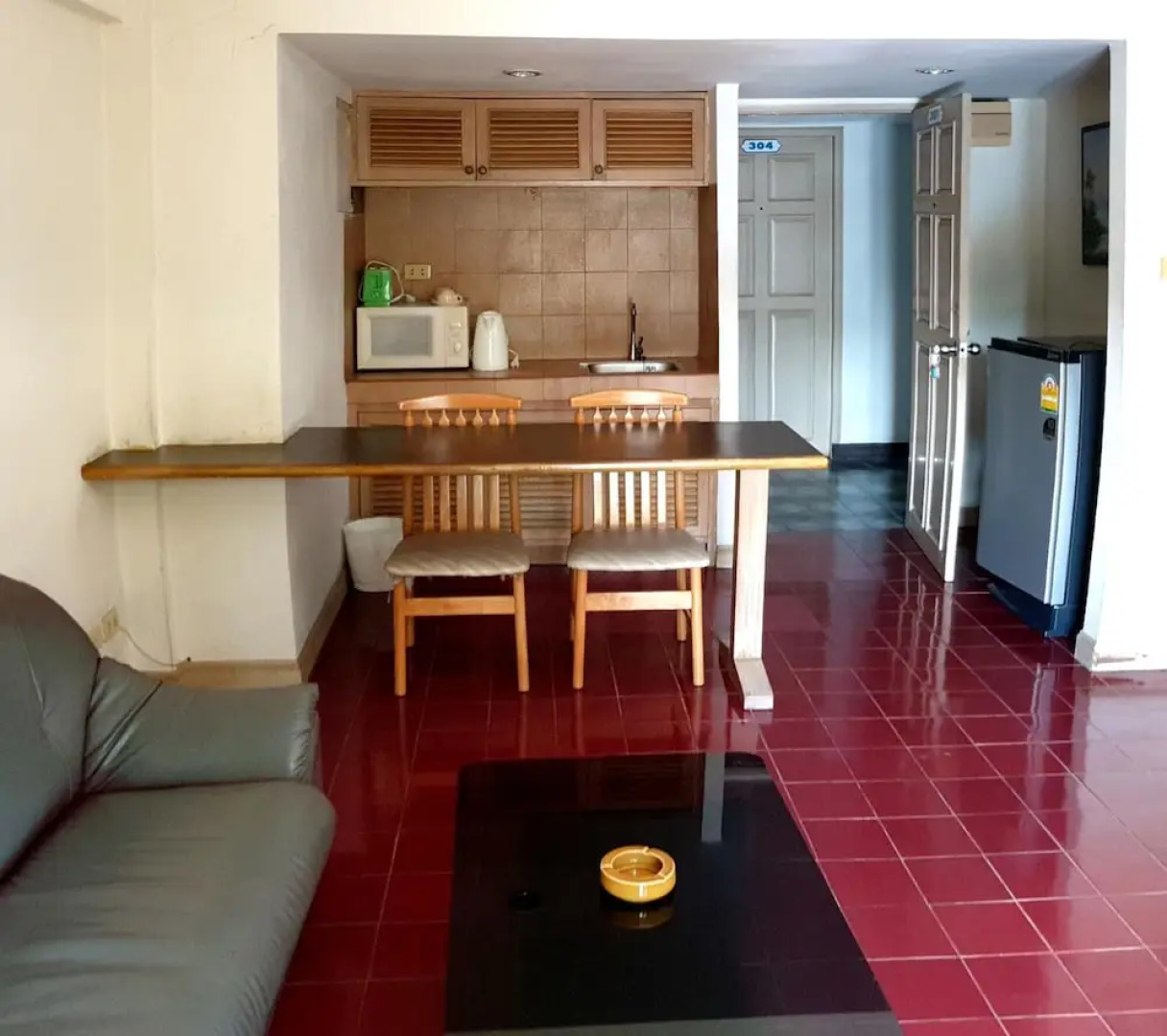 Walking Street Hostel by New Wave - Adults Only