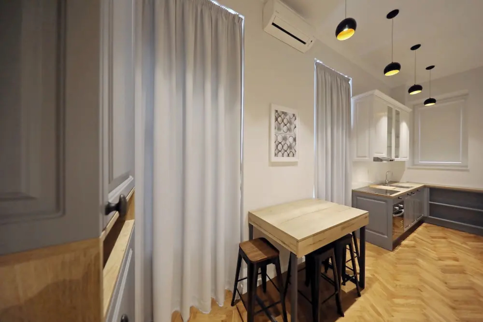 Cardinal apartments