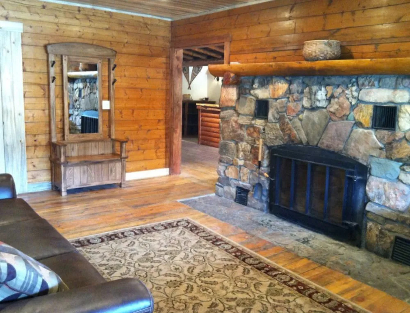 The Historic Wapiti Lodge