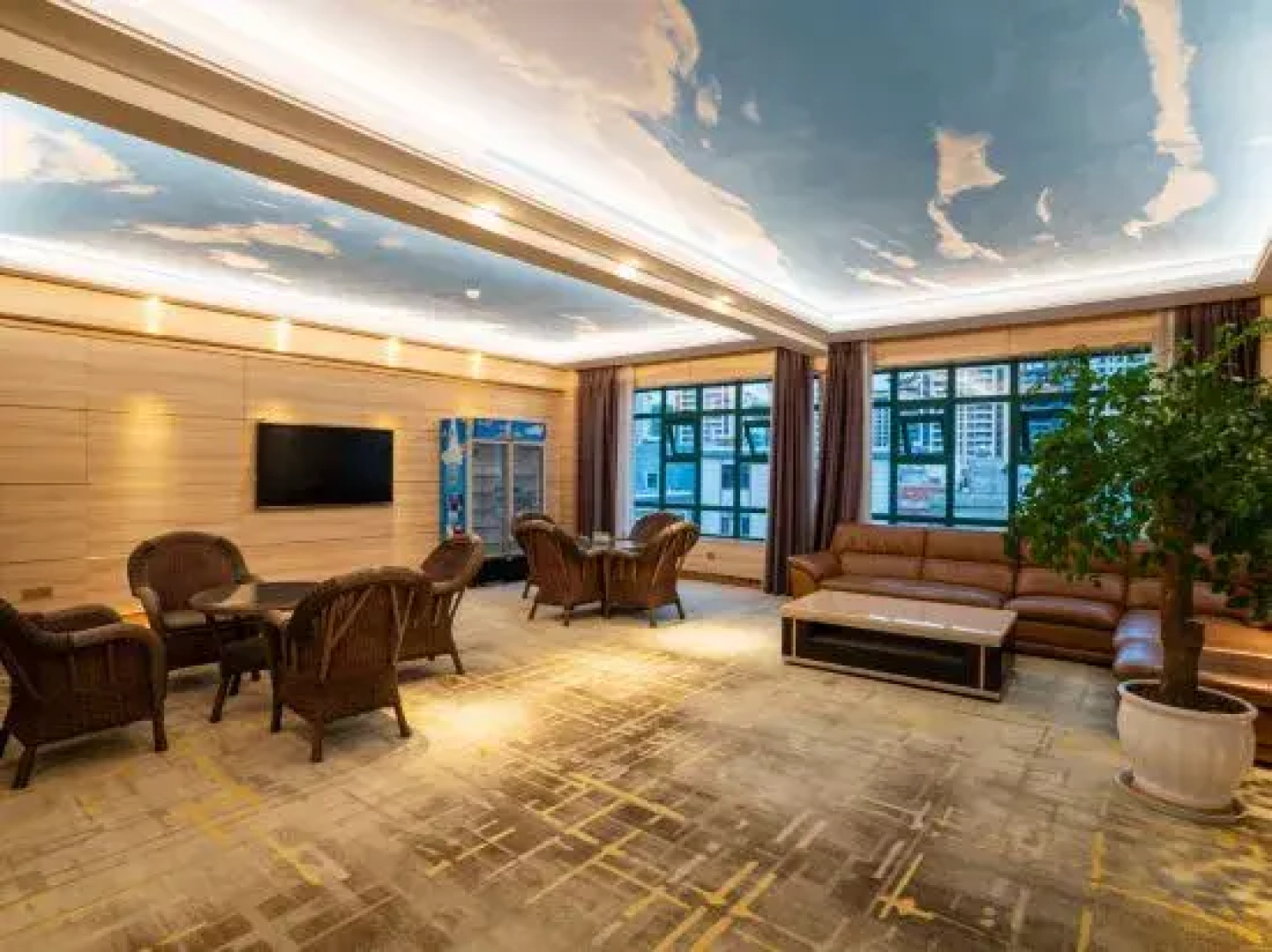 Luxi Redwood Hotel (Luxi Bus Station Branch)