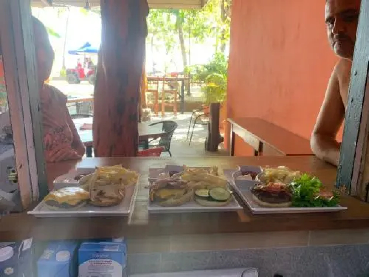 Bahia Beachfront Hotel Restaurant