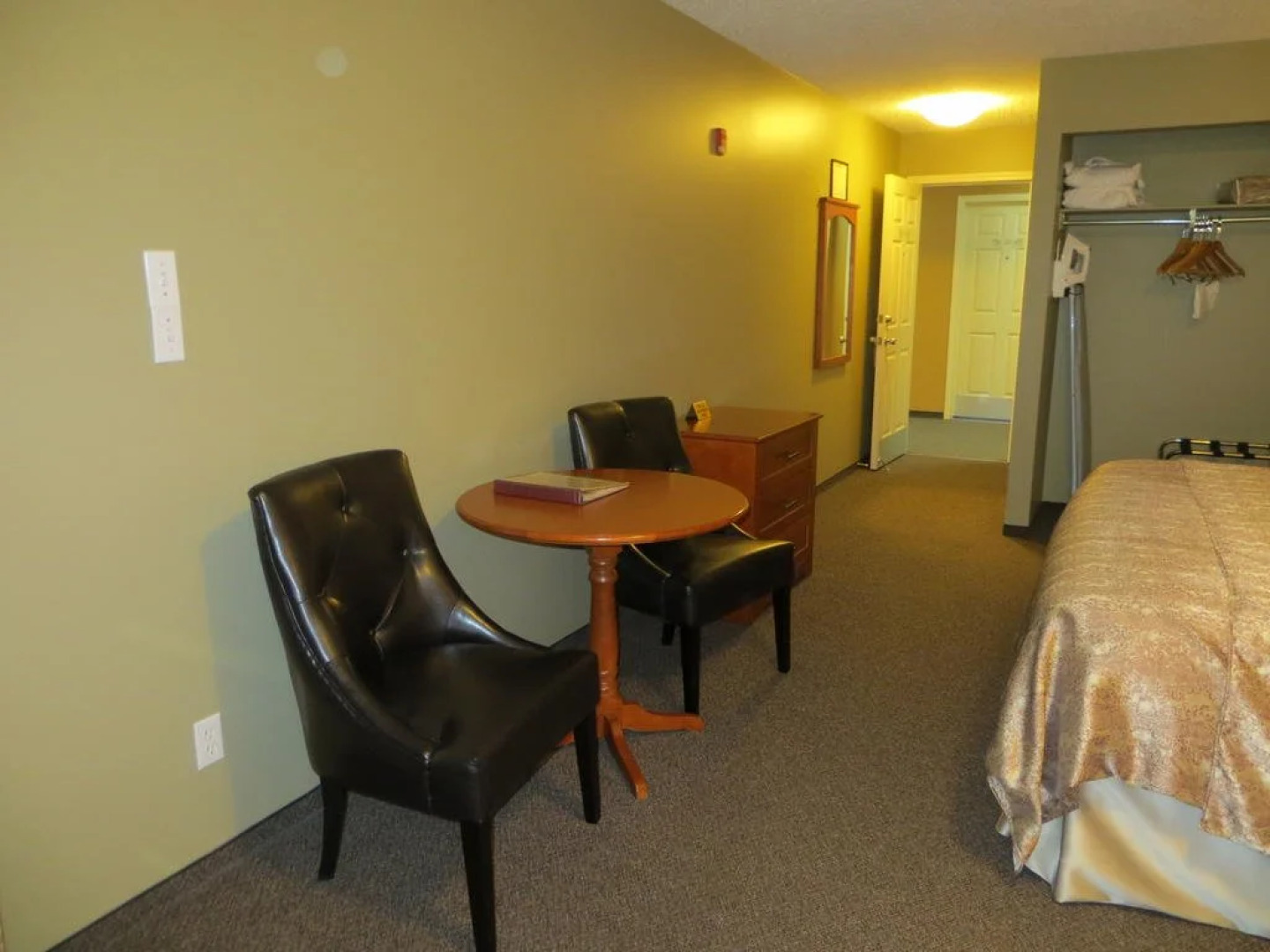 Village Creek Country Inn