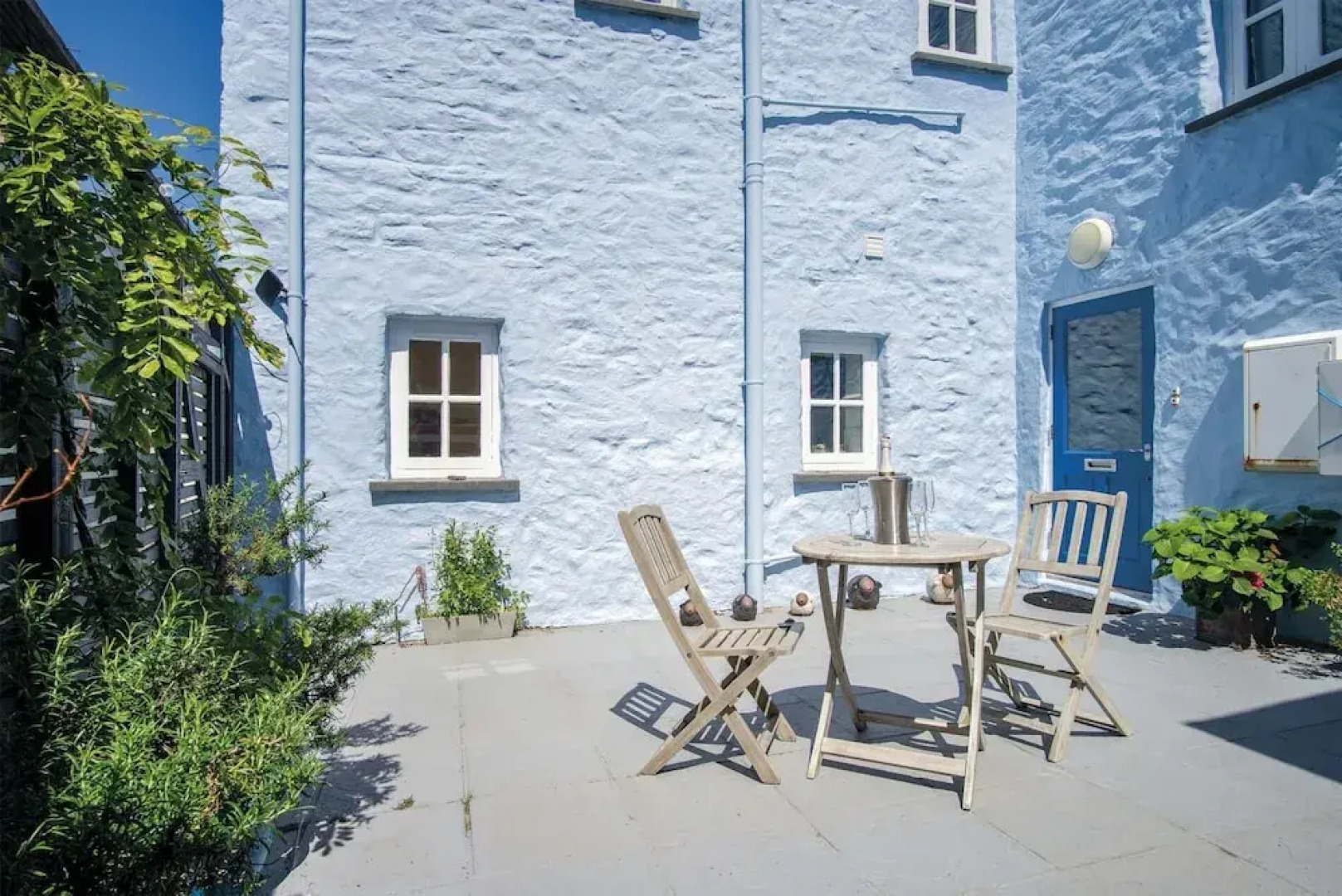 Sea Glass - 2 Bedroom Apartment - Manorbier