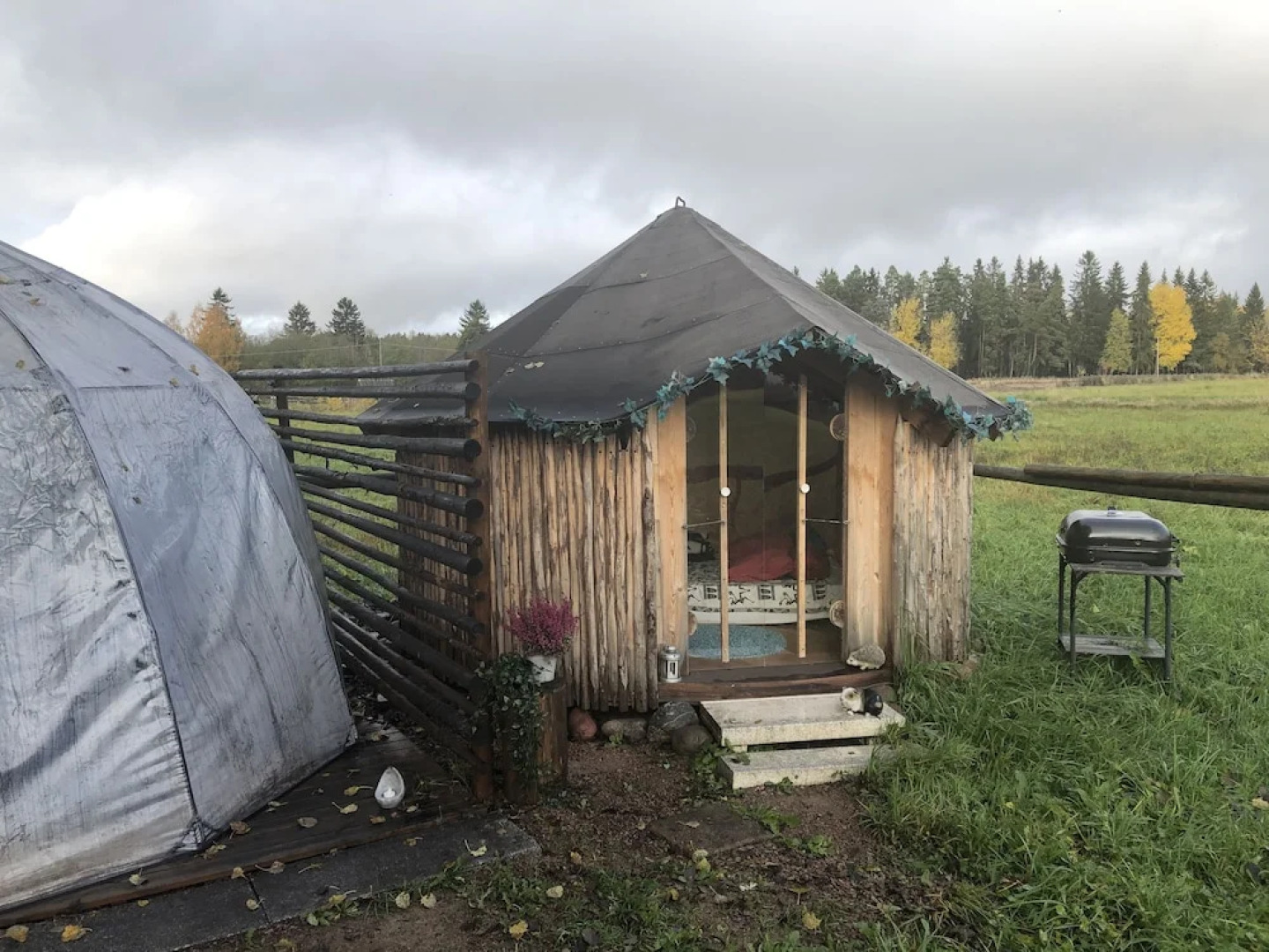 Rondaval/farmhouse breakfast
