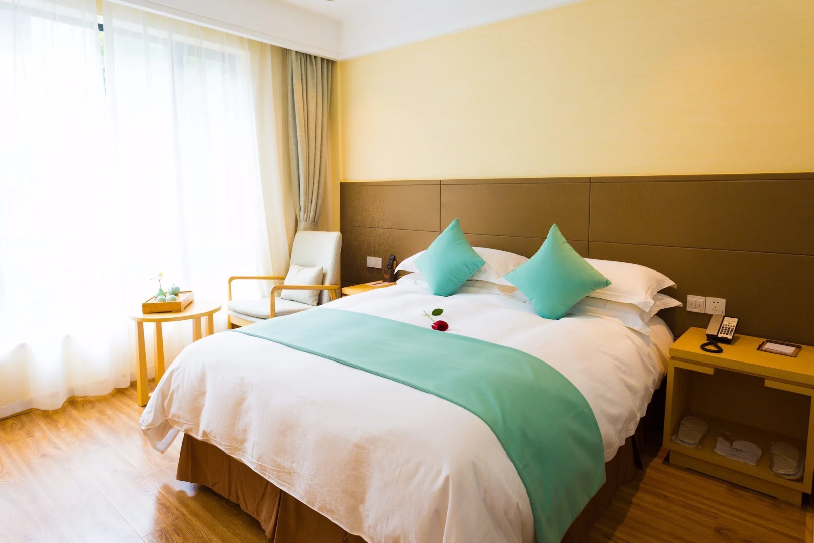 Nostalgia Hotel (West lake Hangzhou)