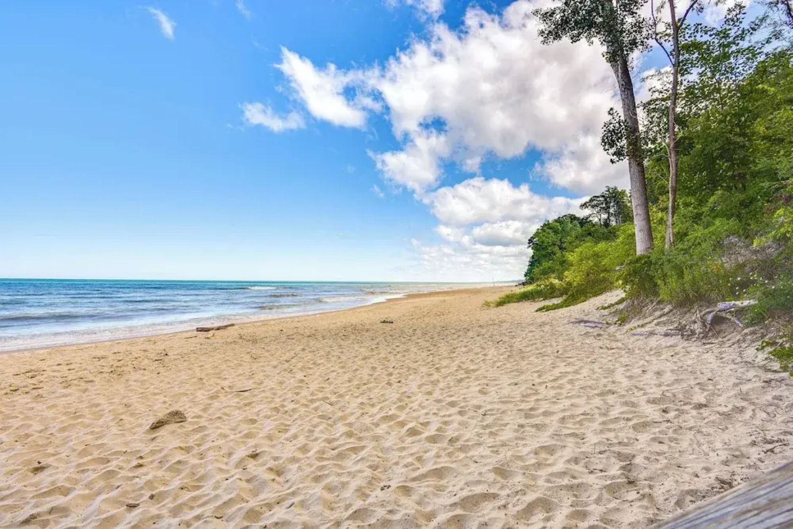 Coloma Retreat w/ Fire Pit, Walk to Beaches!