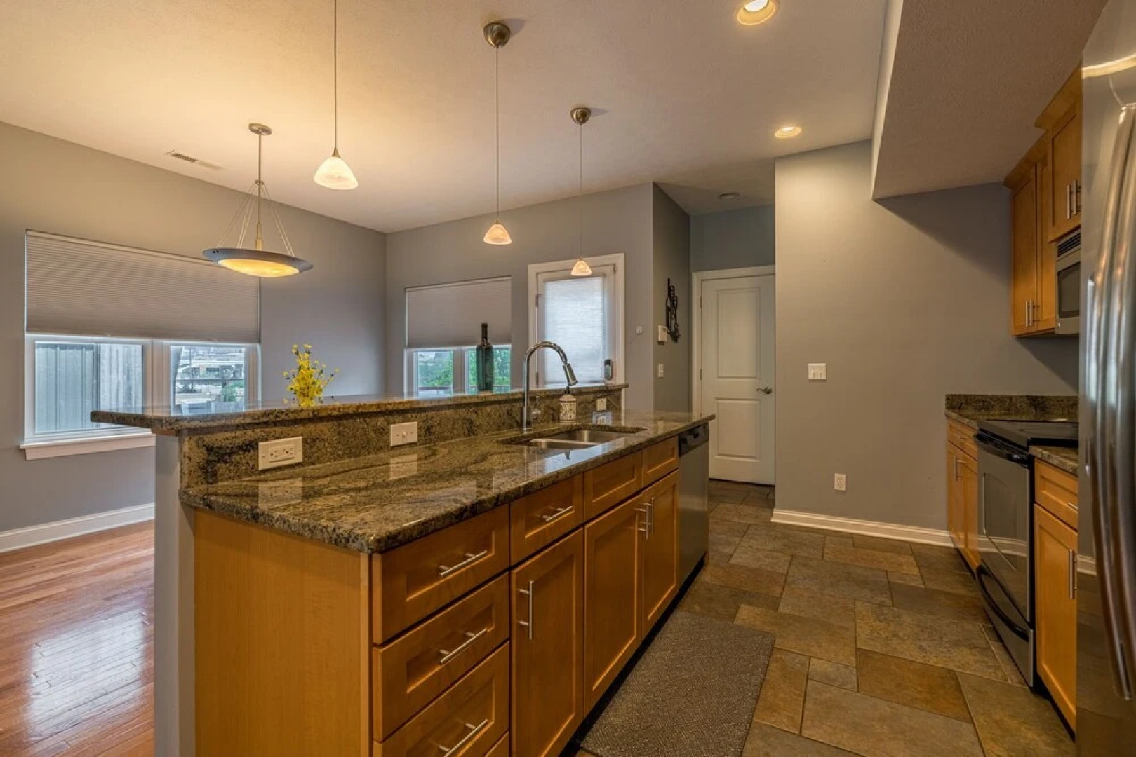 Central Cleveland Gem W/ Direct Skyline View! 2 Bedroom Home by Redawning