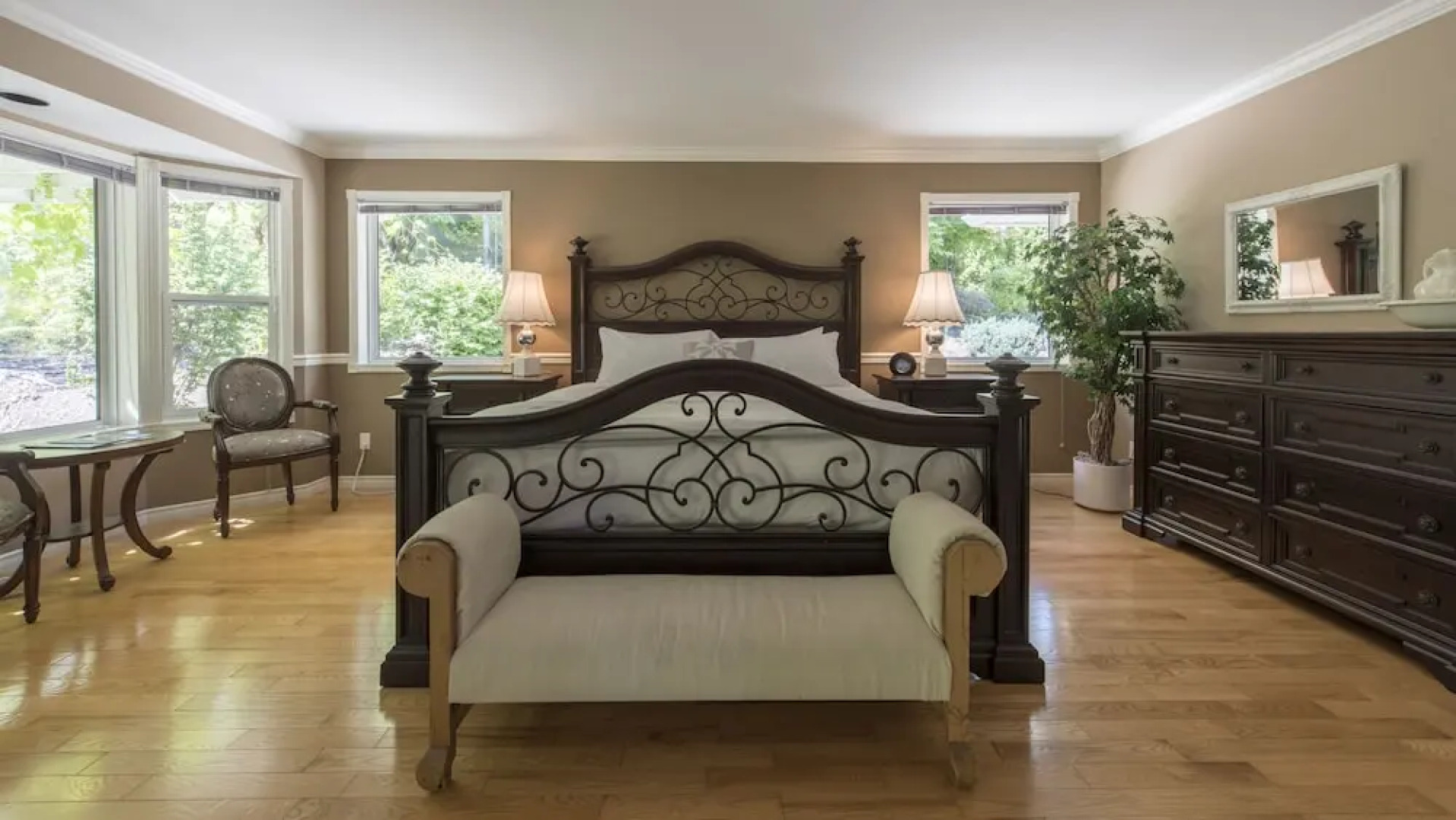 Serenata Guesthouse & Vineyard Retreat