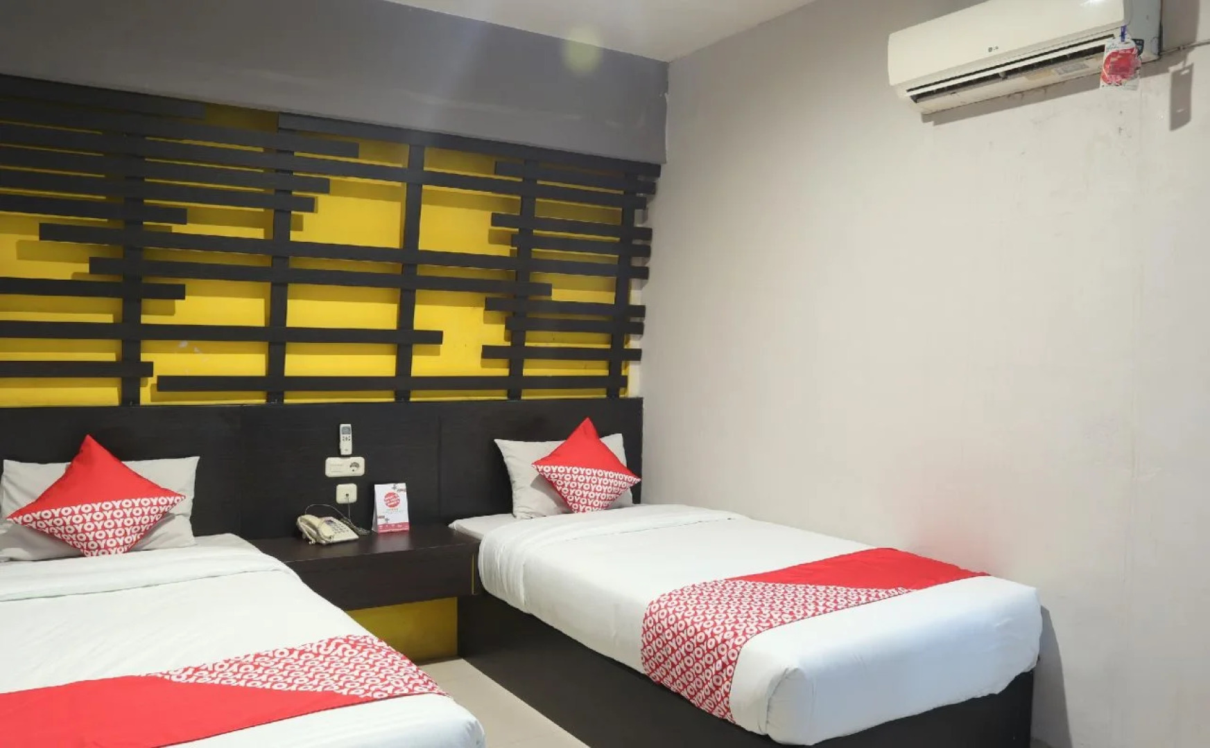 OYO 542 Majestiq Hotel