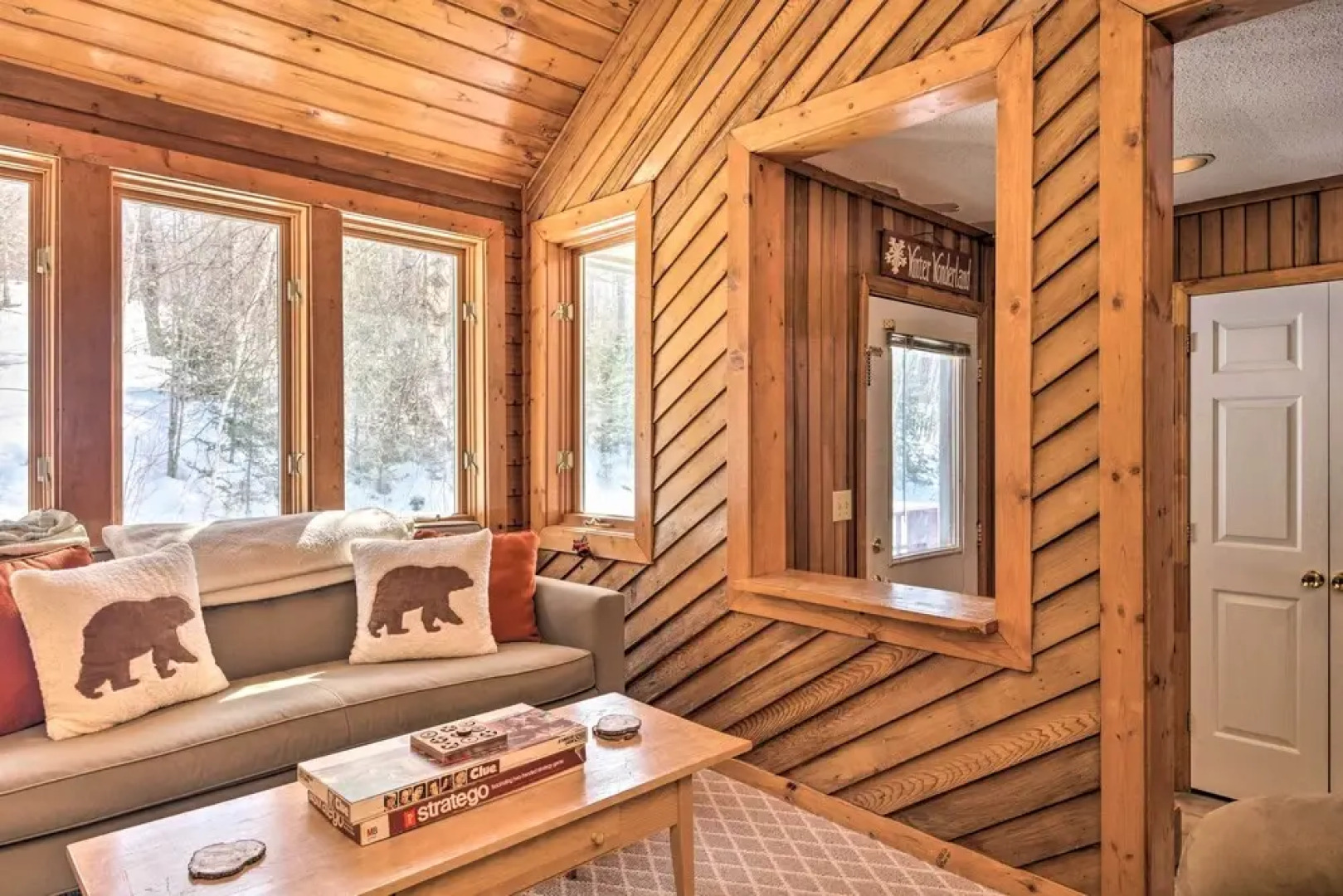 Updated Condo Next to Burke Mountain Bike Trails!