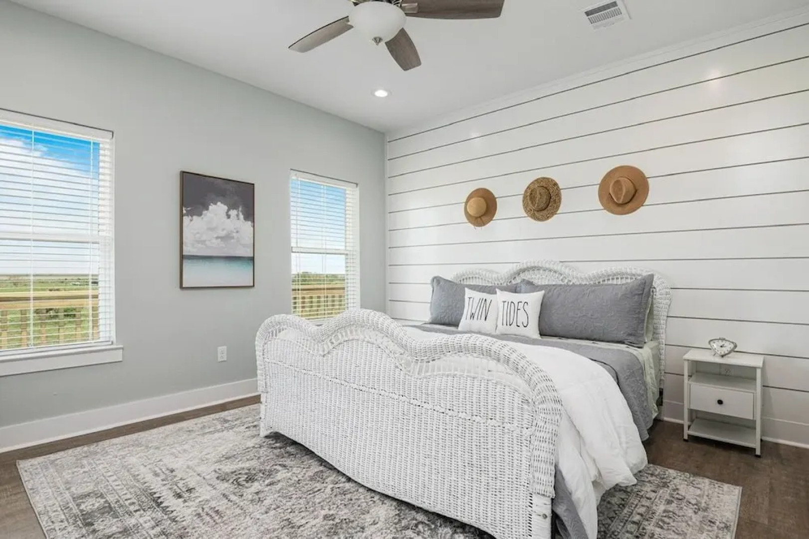 Twin Tides 4 Bedroom Home by Redawning