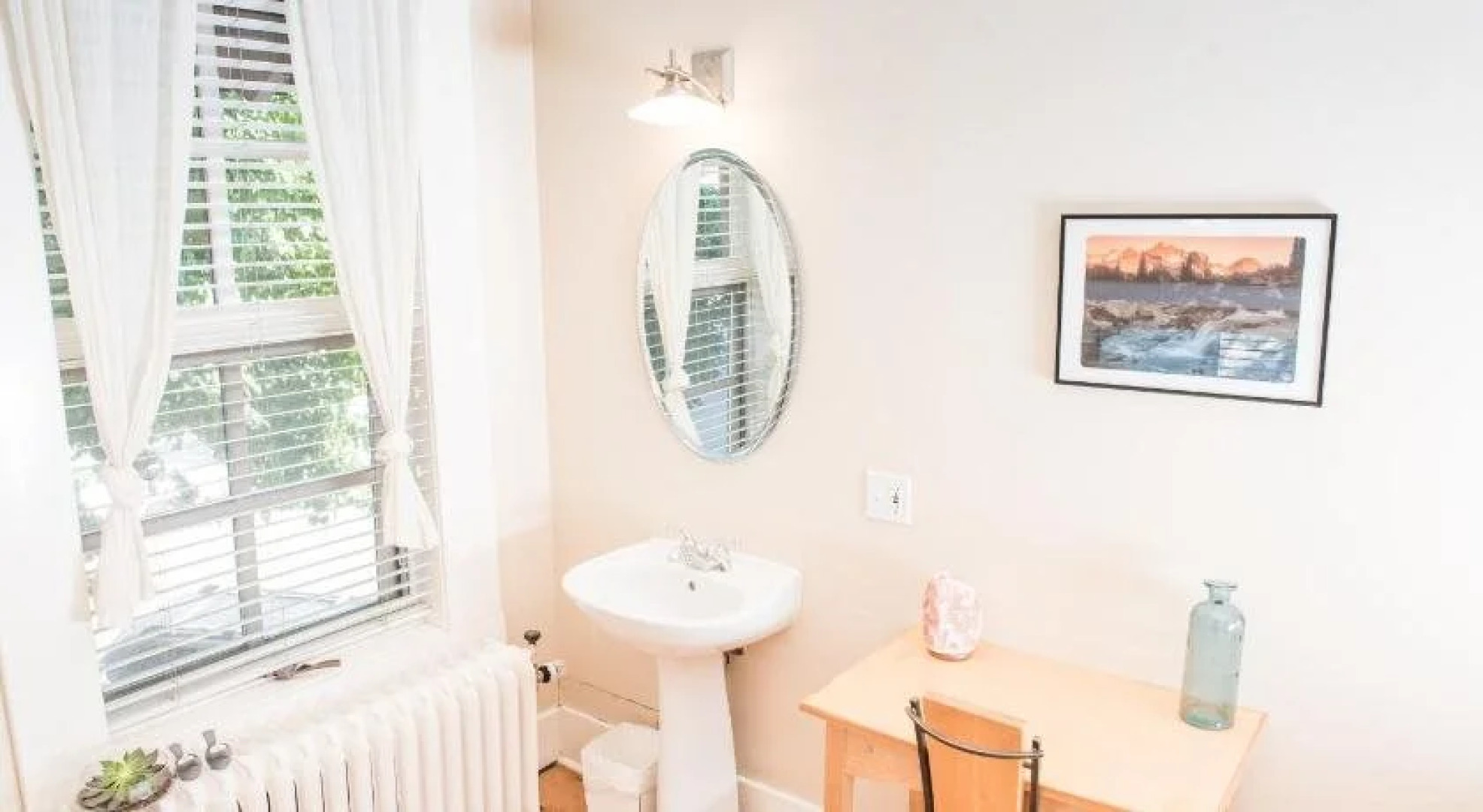 Dancing Bear Inn Hostel