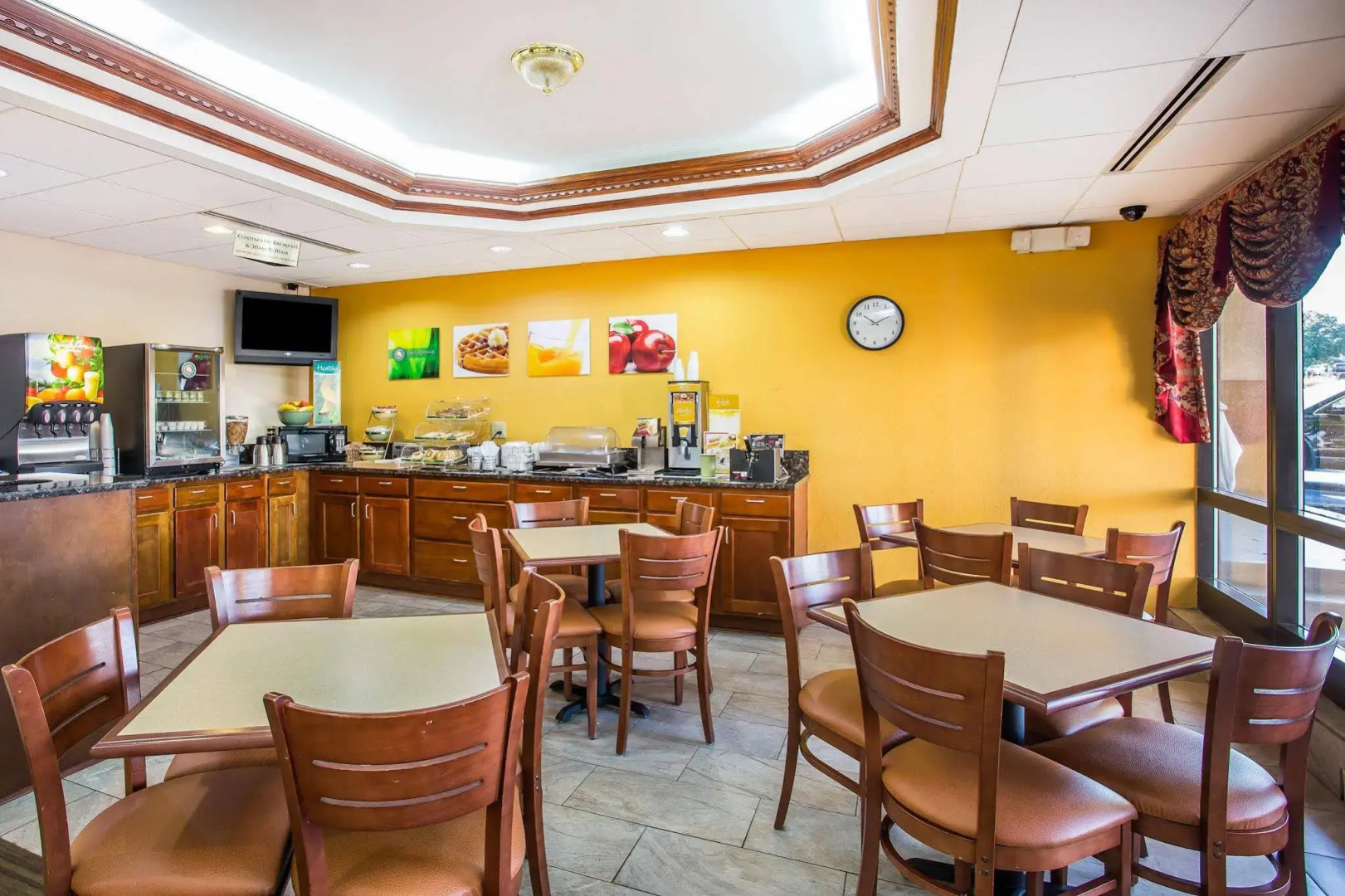 Quality Inn Goodlettsville