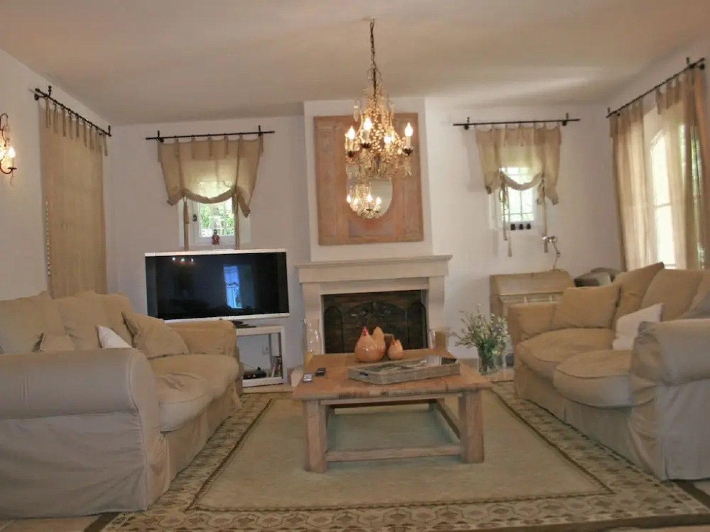 Plushy Villa in Saint Tropez With Pool and 2 Pvt. Terraces