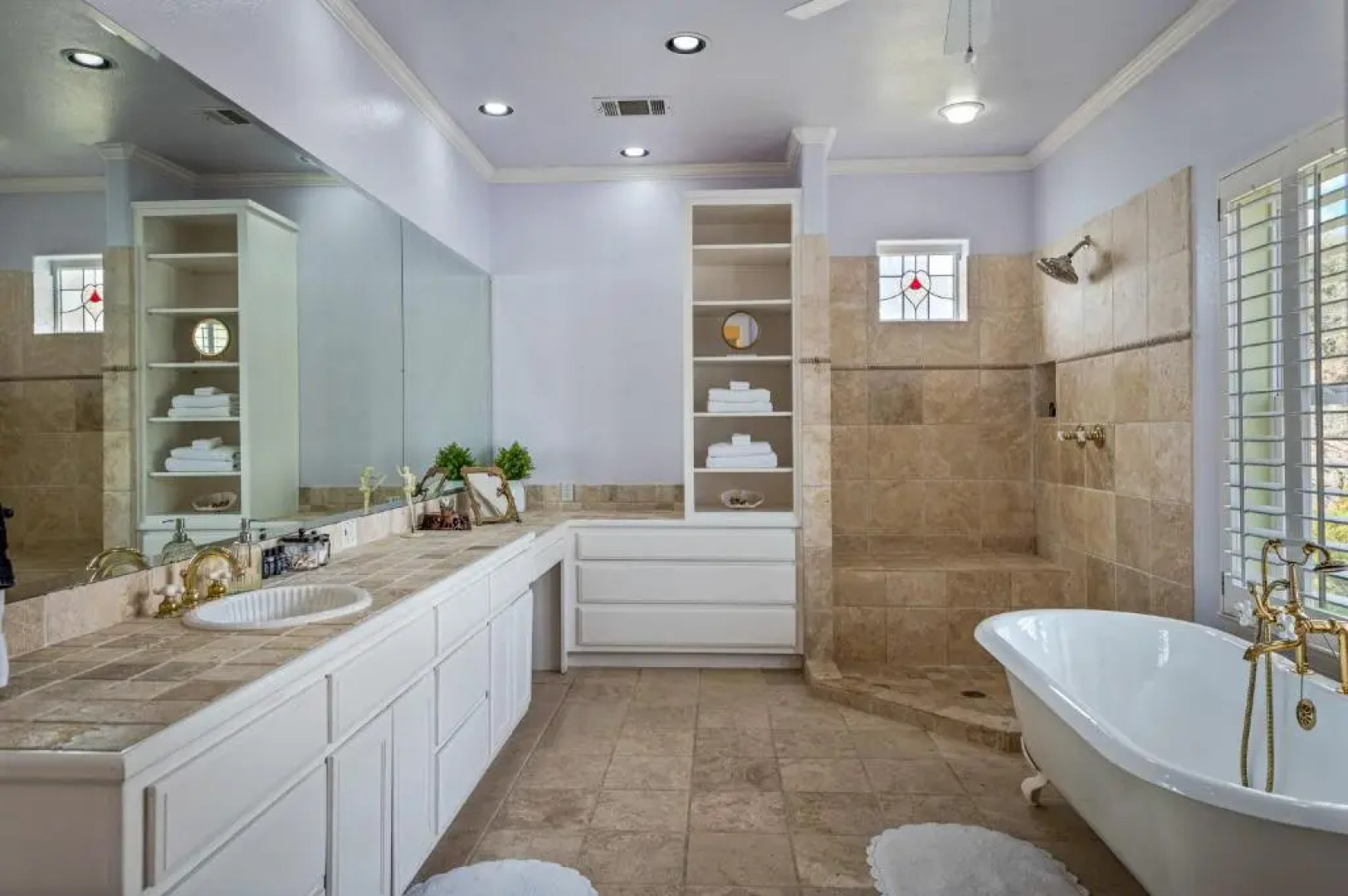 Luxury Lake Marble Falls House with Swimming Pool Hot Tub and private boat slip