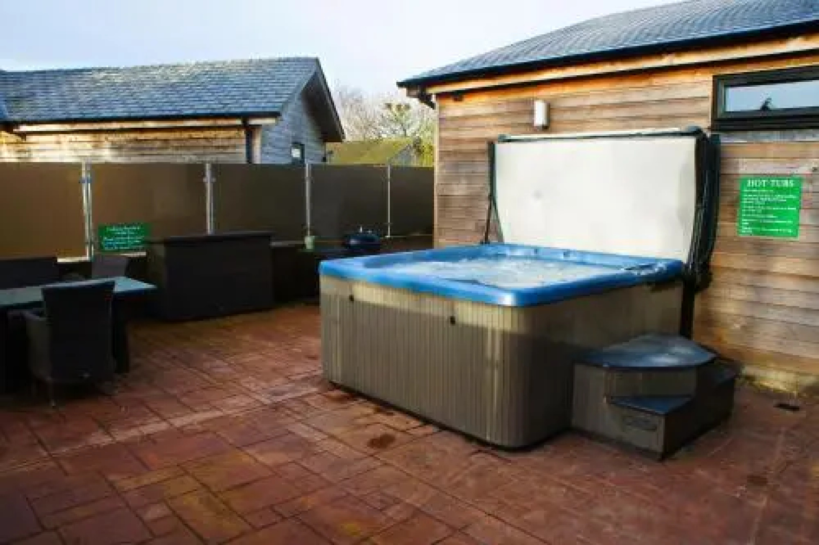 Hillside Lodge, Tor Farm
