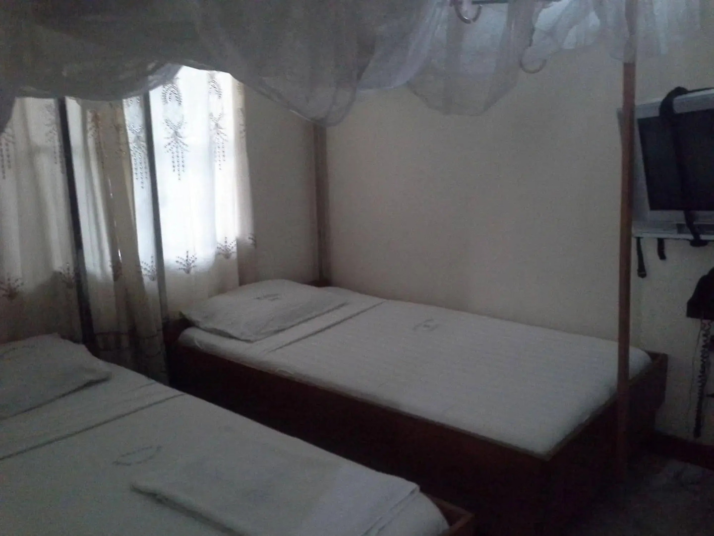 Fine Travellers Hotel