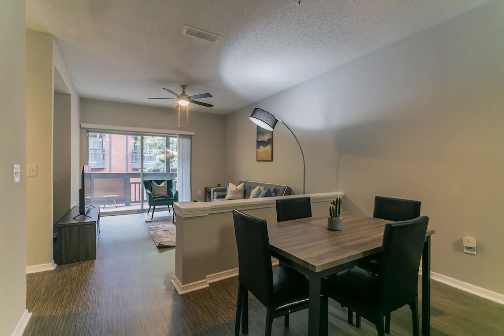 The Luxe Suites of North Atlanta