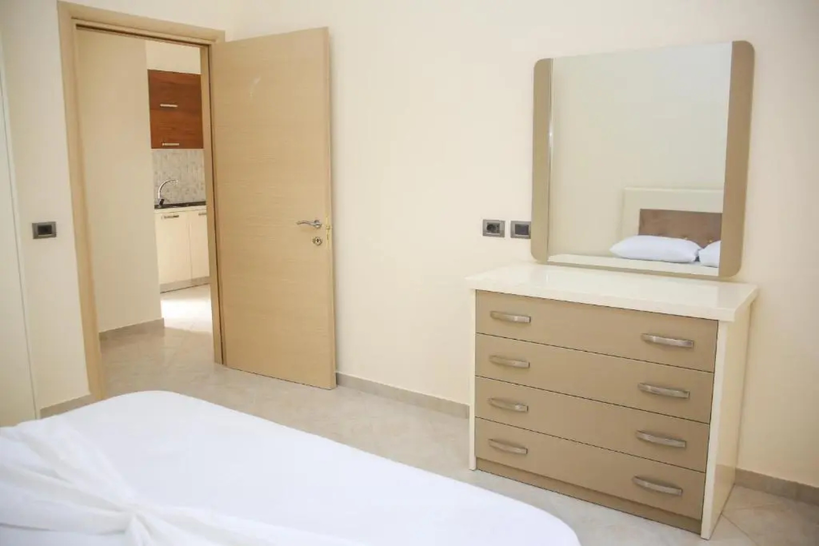 Luxury Apartments Golem