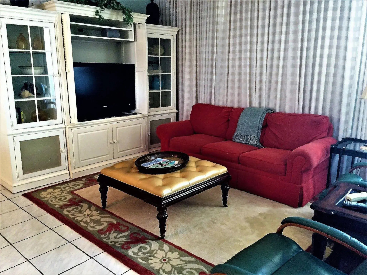 Shoreline Towers by Holiday Isle