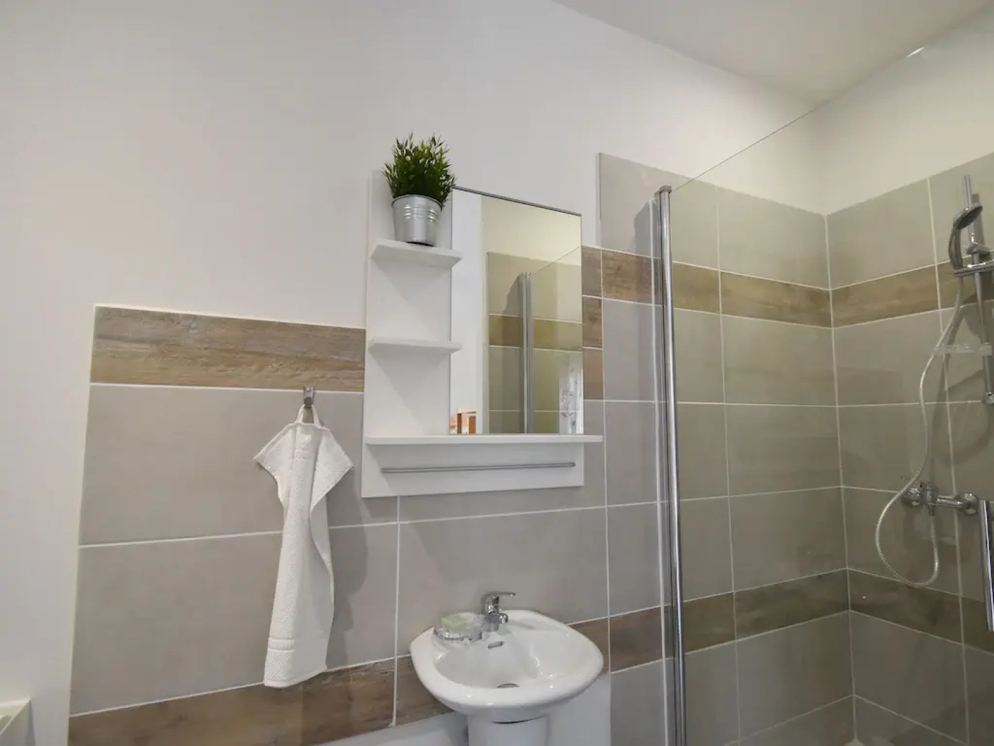 Air-conditioned villa with private pool,near by Verdon gorge