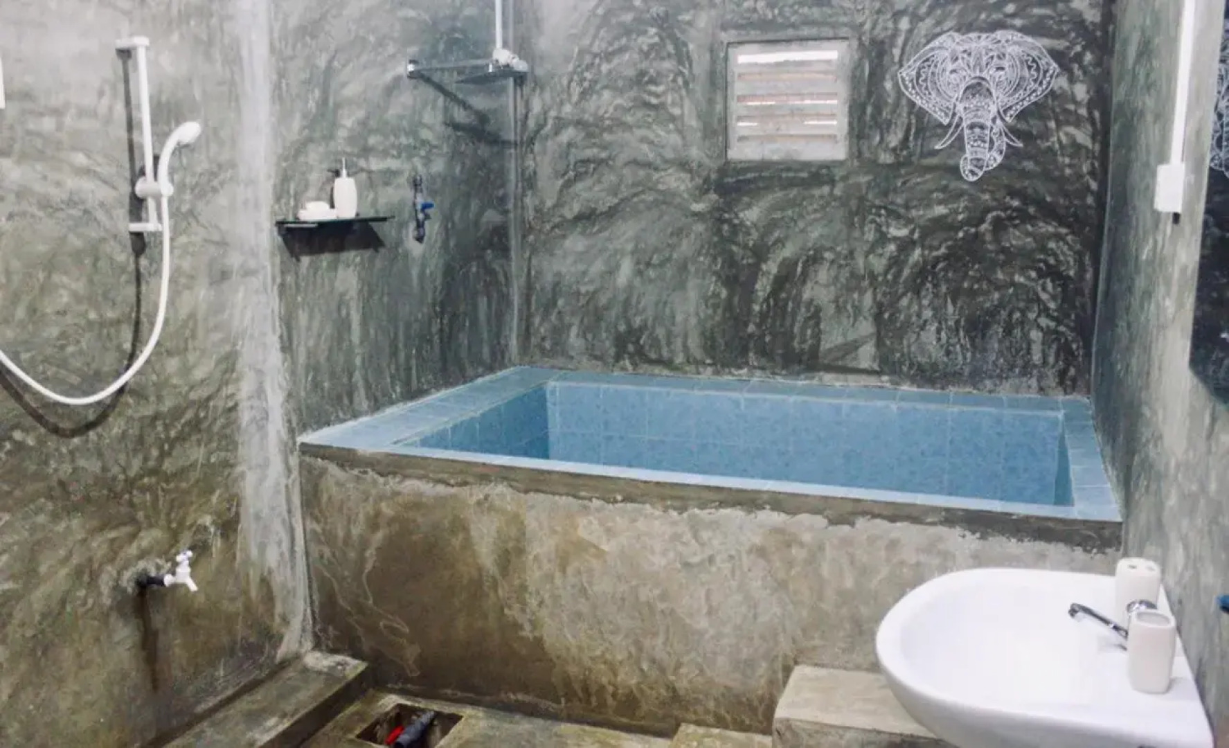 Green Leaves Garden - Pinnawala