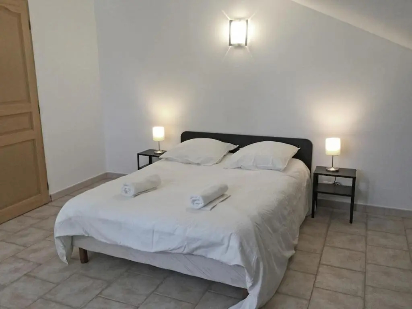 Grande Maison Familiale Avec Piscine Privée Et Climatisation, 10 Personnes, Très Grand Jardin, Située Aux Vignères, Proche de L'Isle Sur la Sorgue - Ls2-338 Gaugalino