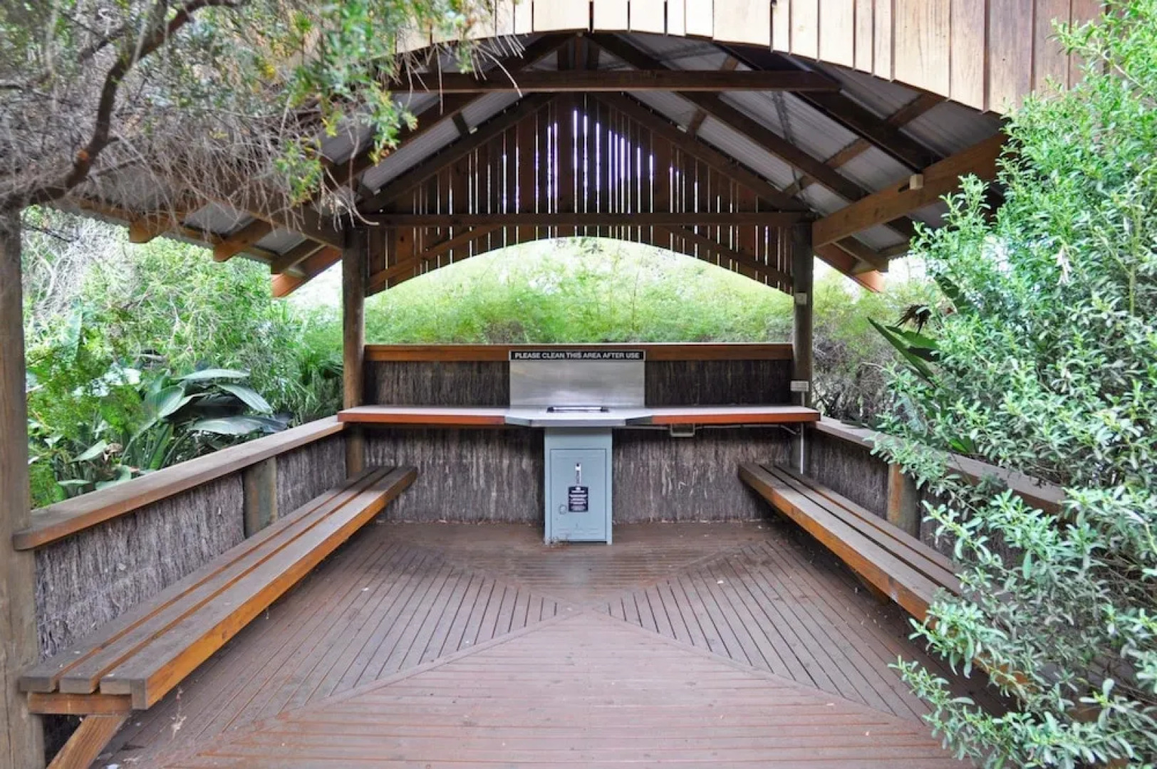 The Sails 4 - Central Location