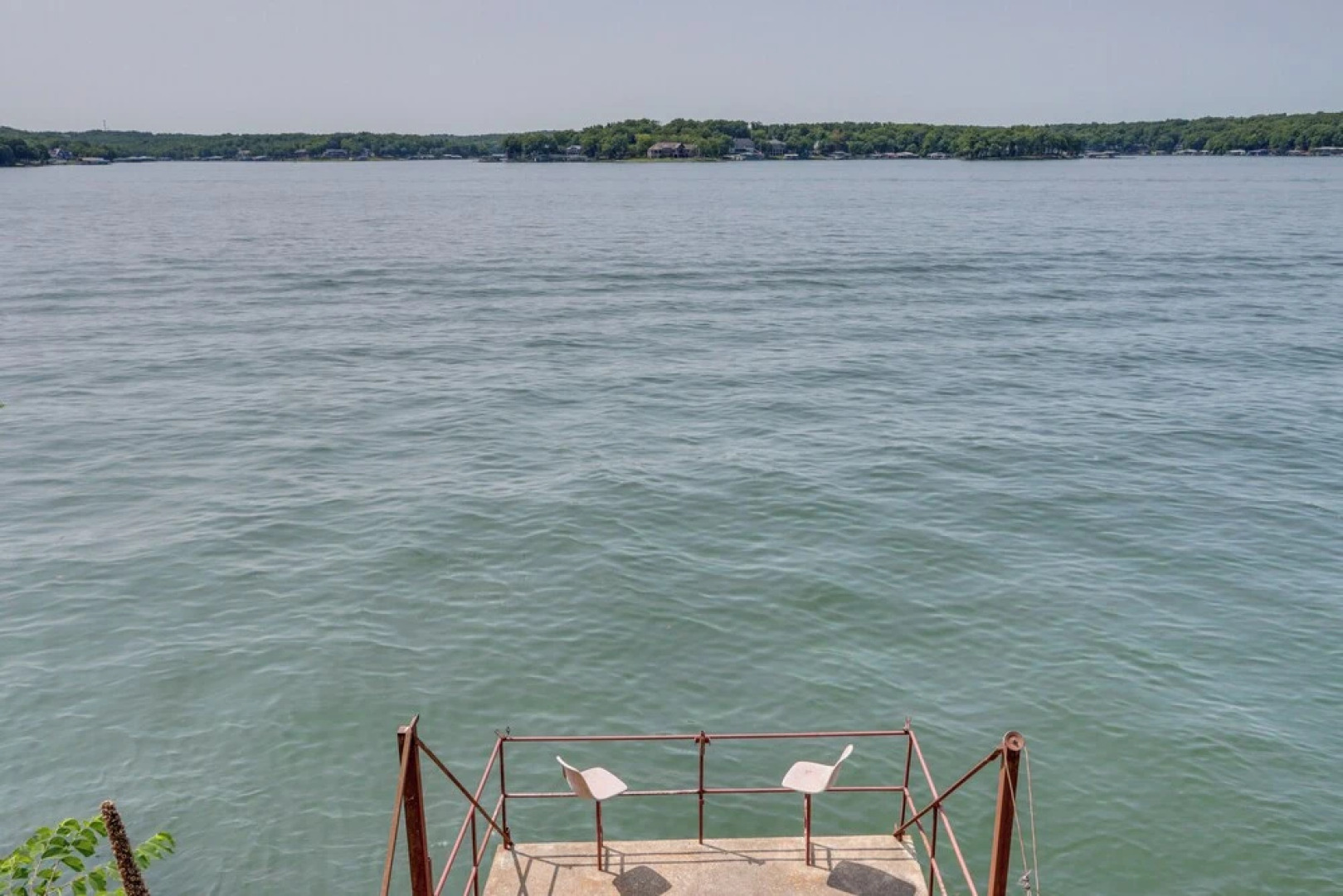 'cliff View Haven' Rocky Mount Gem w/ Deck!