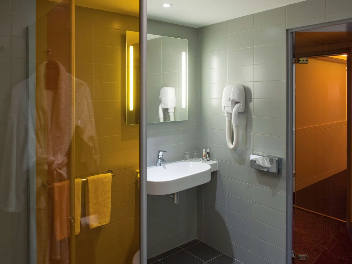 Residence Mercure Paris La Defense Grande Arche