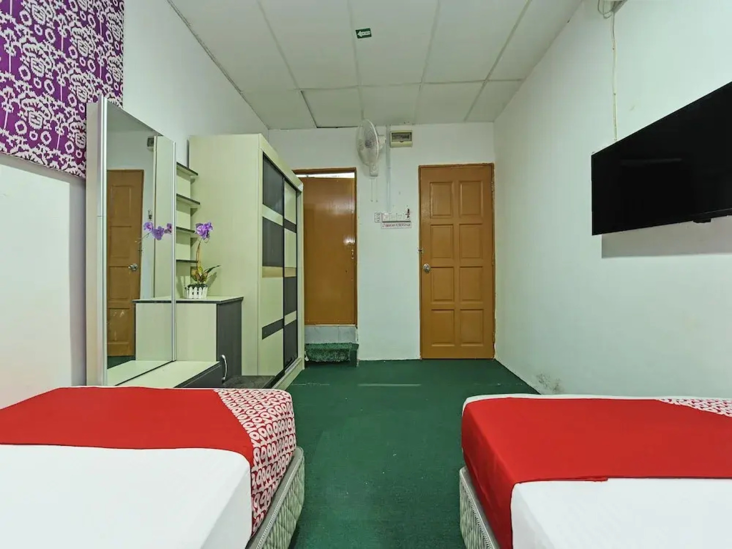 Oyo 90631 Syahirah Hotel