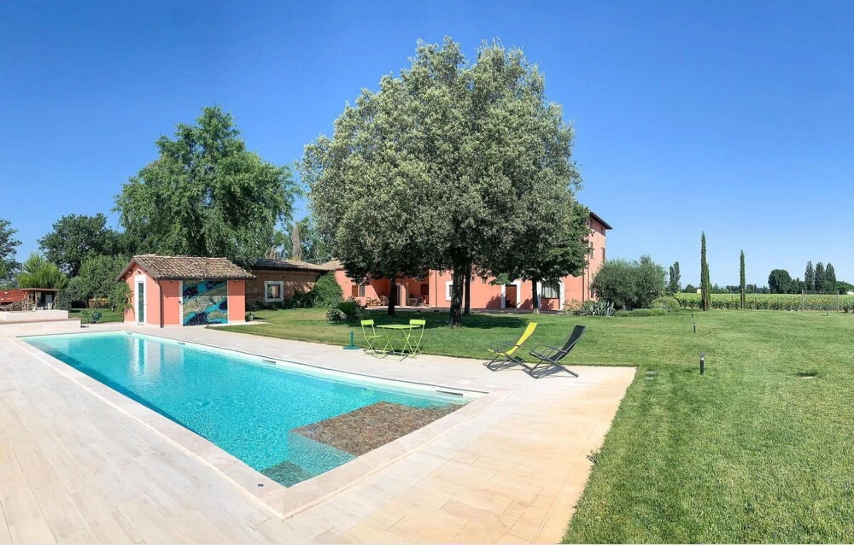 Stunning Home in Foligno With Outdoor Swimming Pool, Wifi and 7 Bedrooms