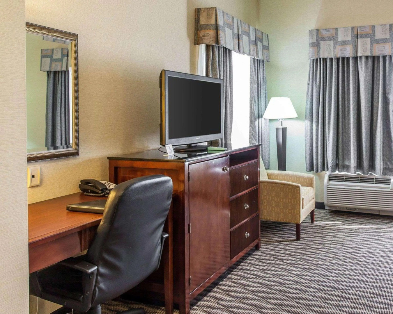 Sleep Inn & Suites Near Joint Base Andrews - Washington Area