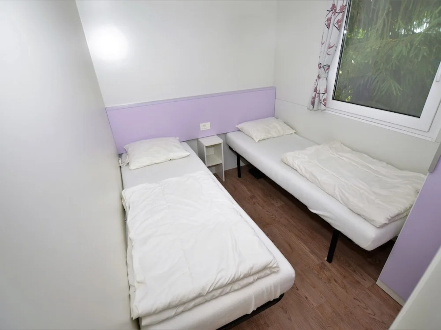 Cute Mobile Home in Januv Dul Bohemian Near Forest