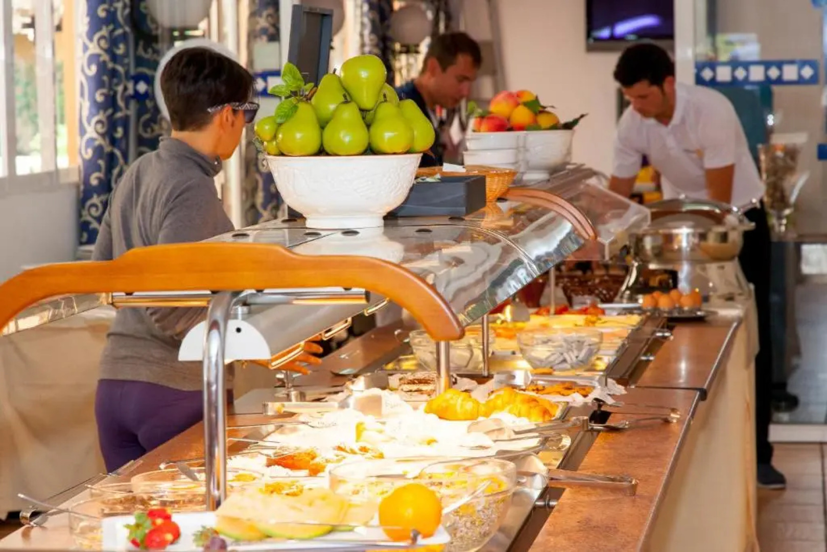 Ses Eufabietes Apartments & Restaurant