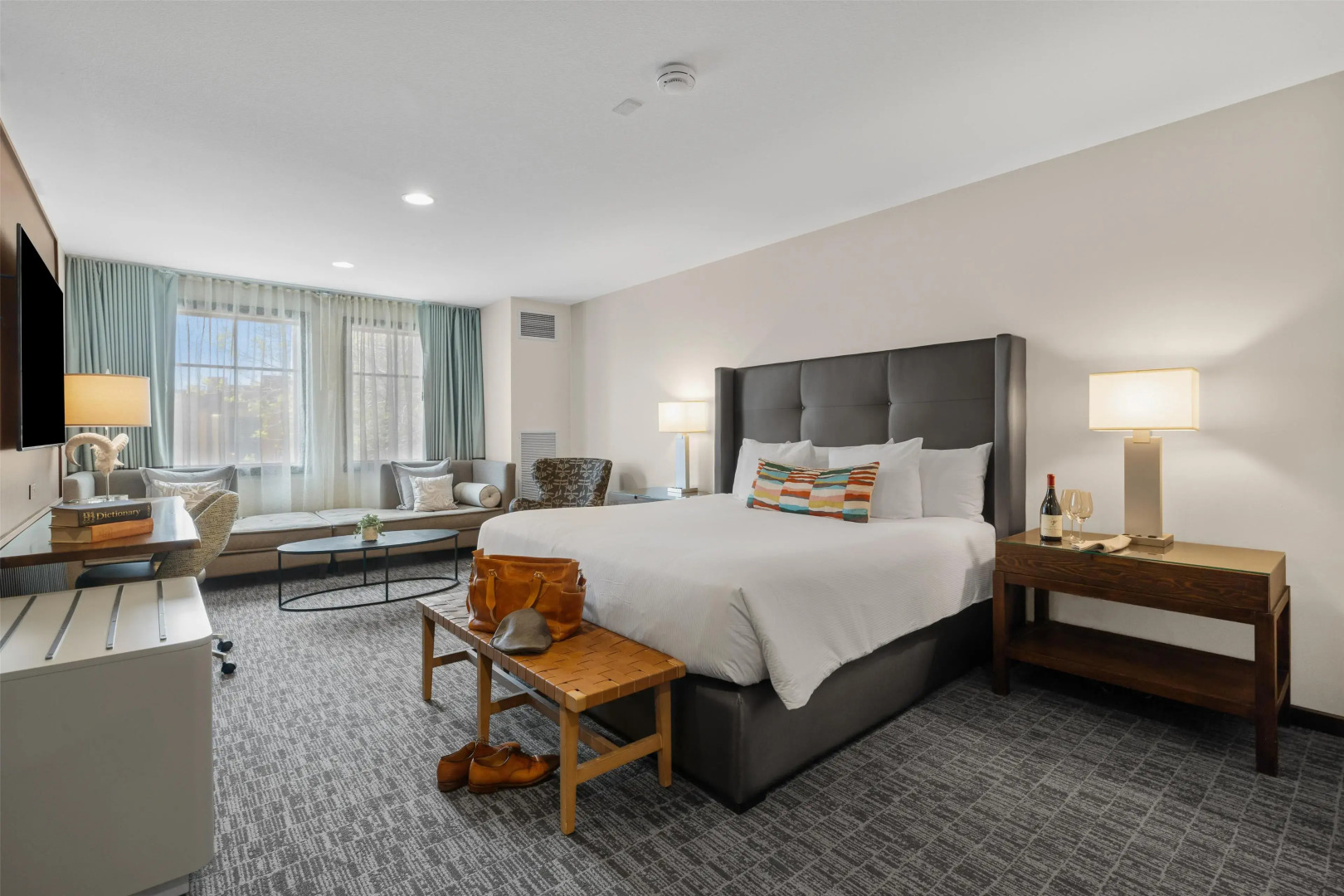 The Oxford Hotel Bend
