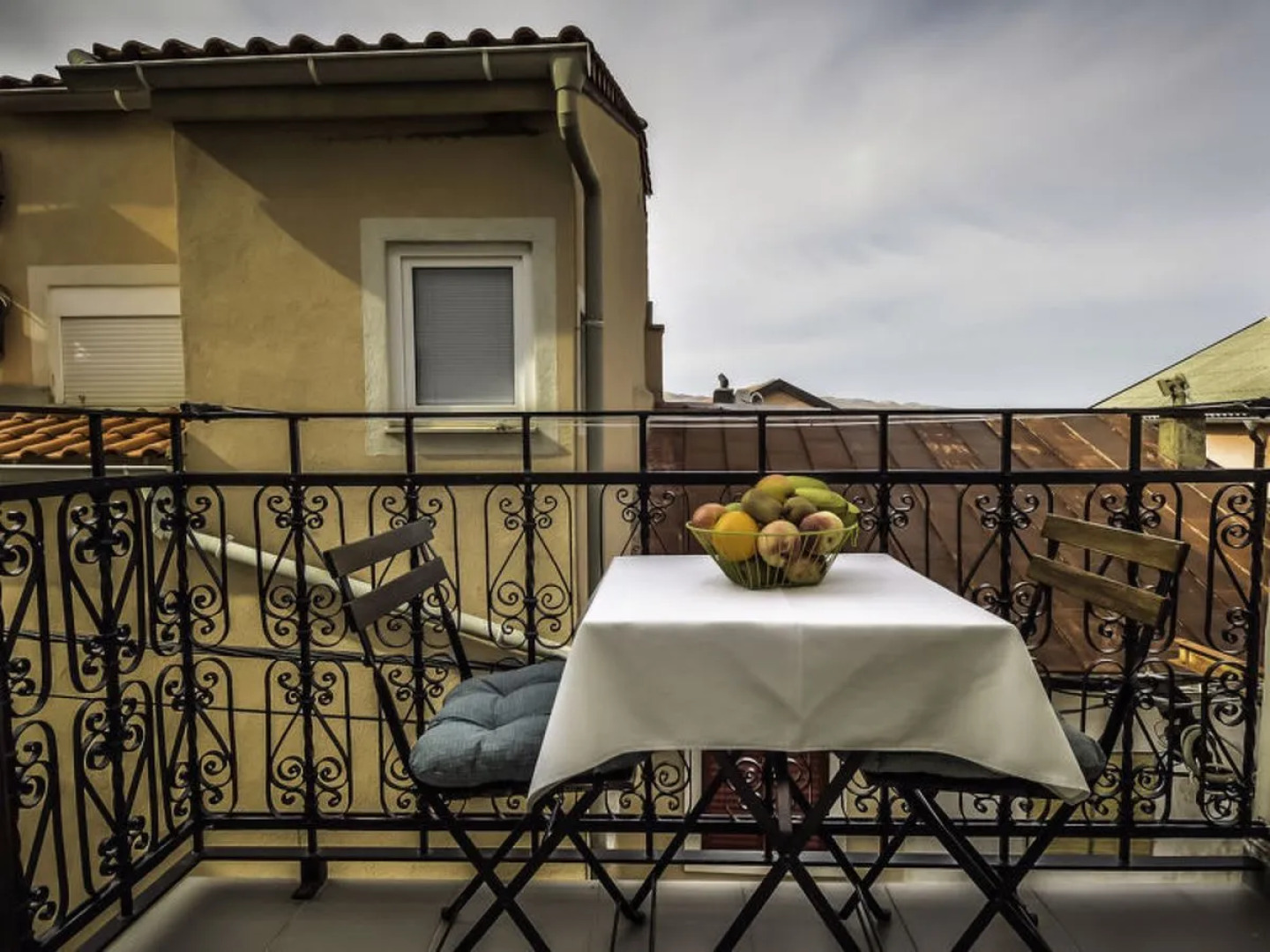 Apartment Snježana Karlobag 28539