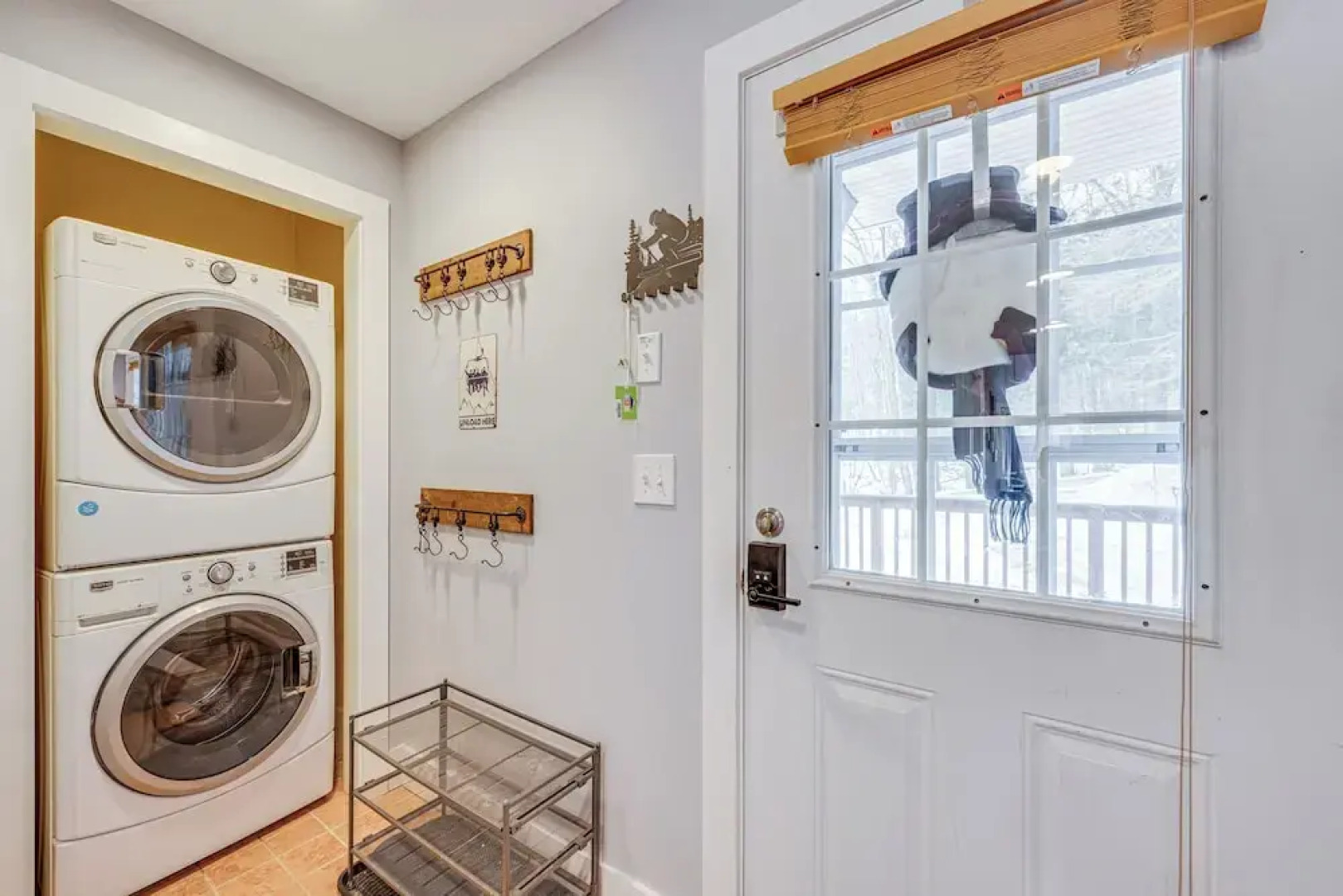 Ski, Hike & More: White Mountains Family Home