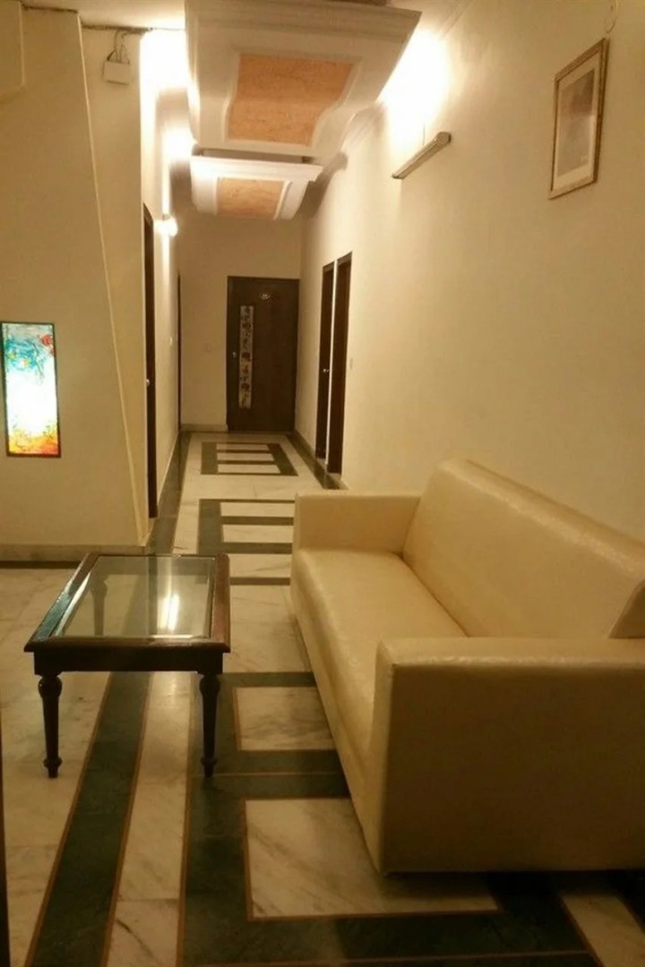 Treebo Paras International