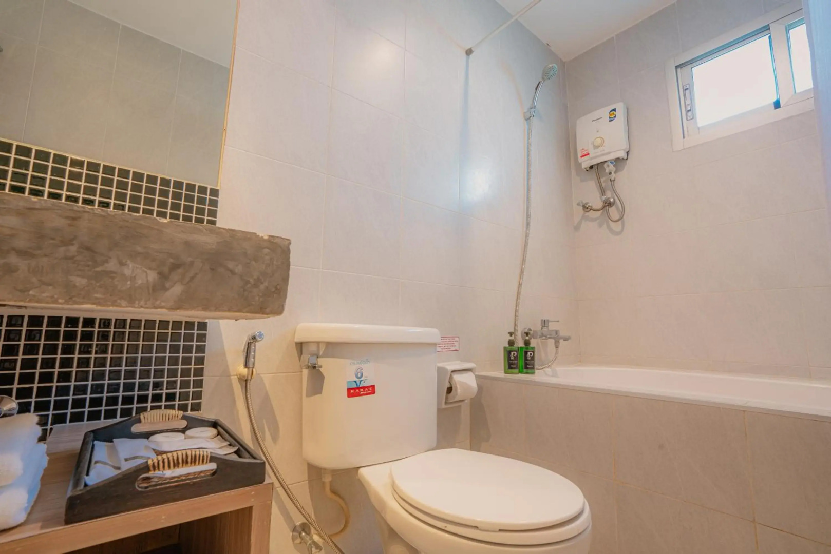 Anya Nana @ Sukhumvit