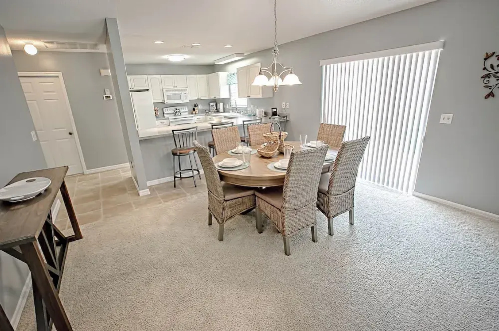 Nuevo Leon Lane Home 2 Bedroom by The VIR Group