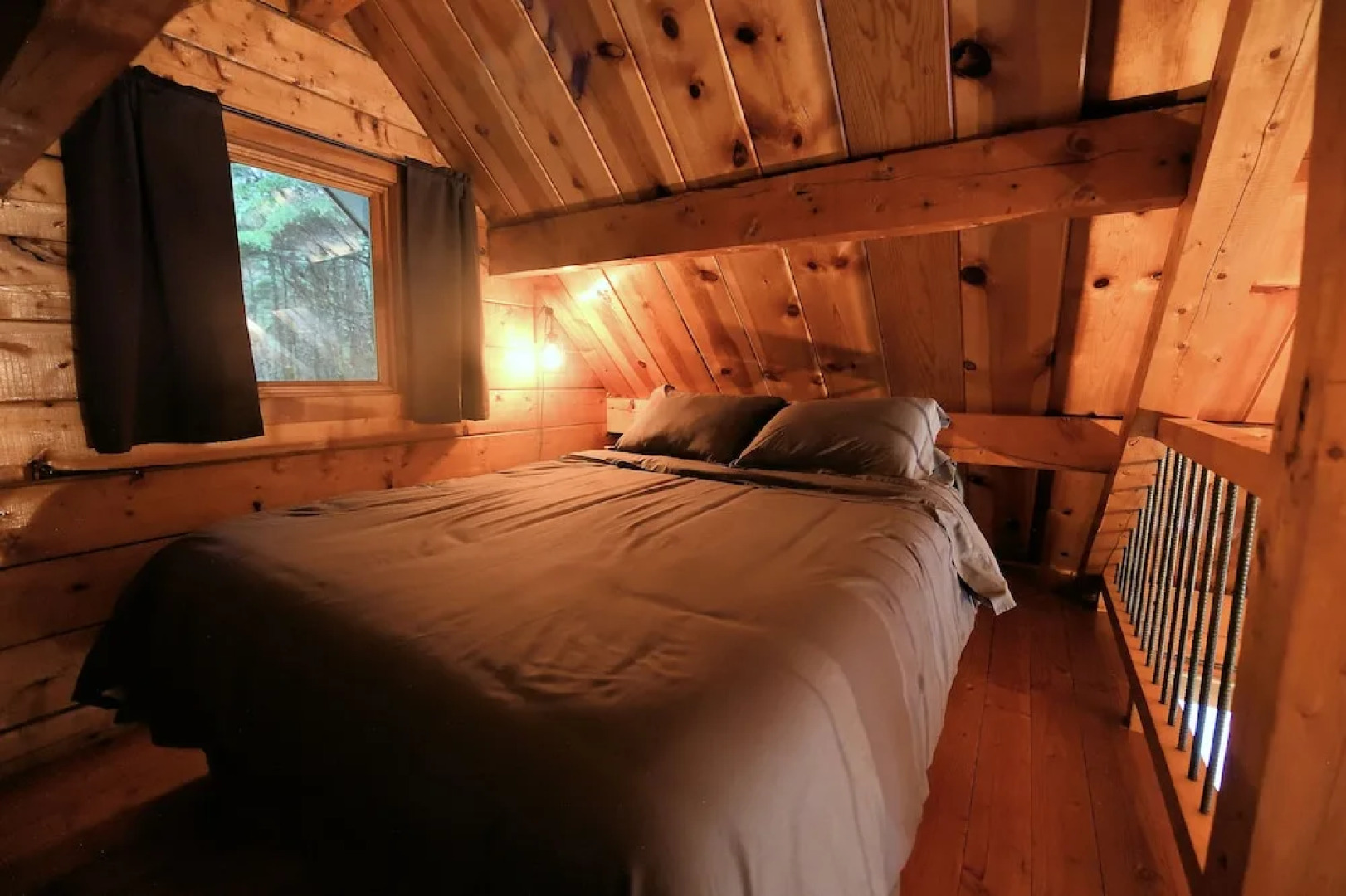 Glacier Cabin