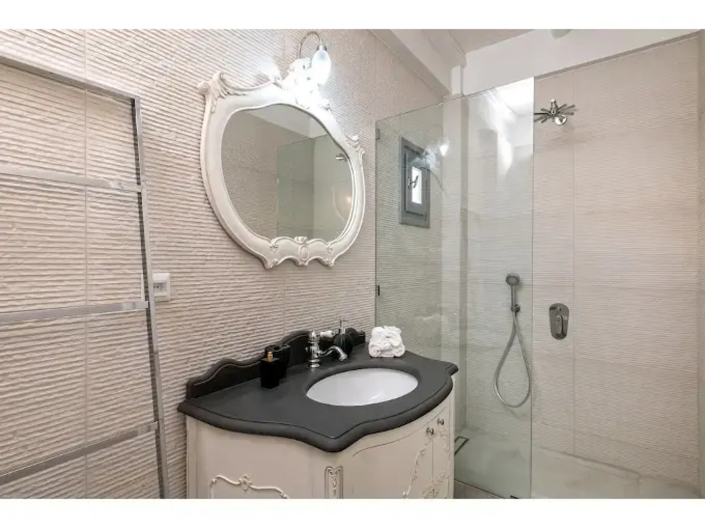 On The Rocks Antiparos