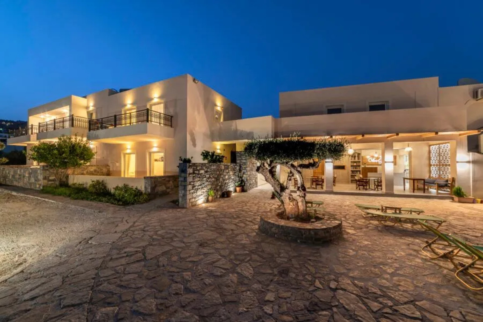 Olive Grove Apartments